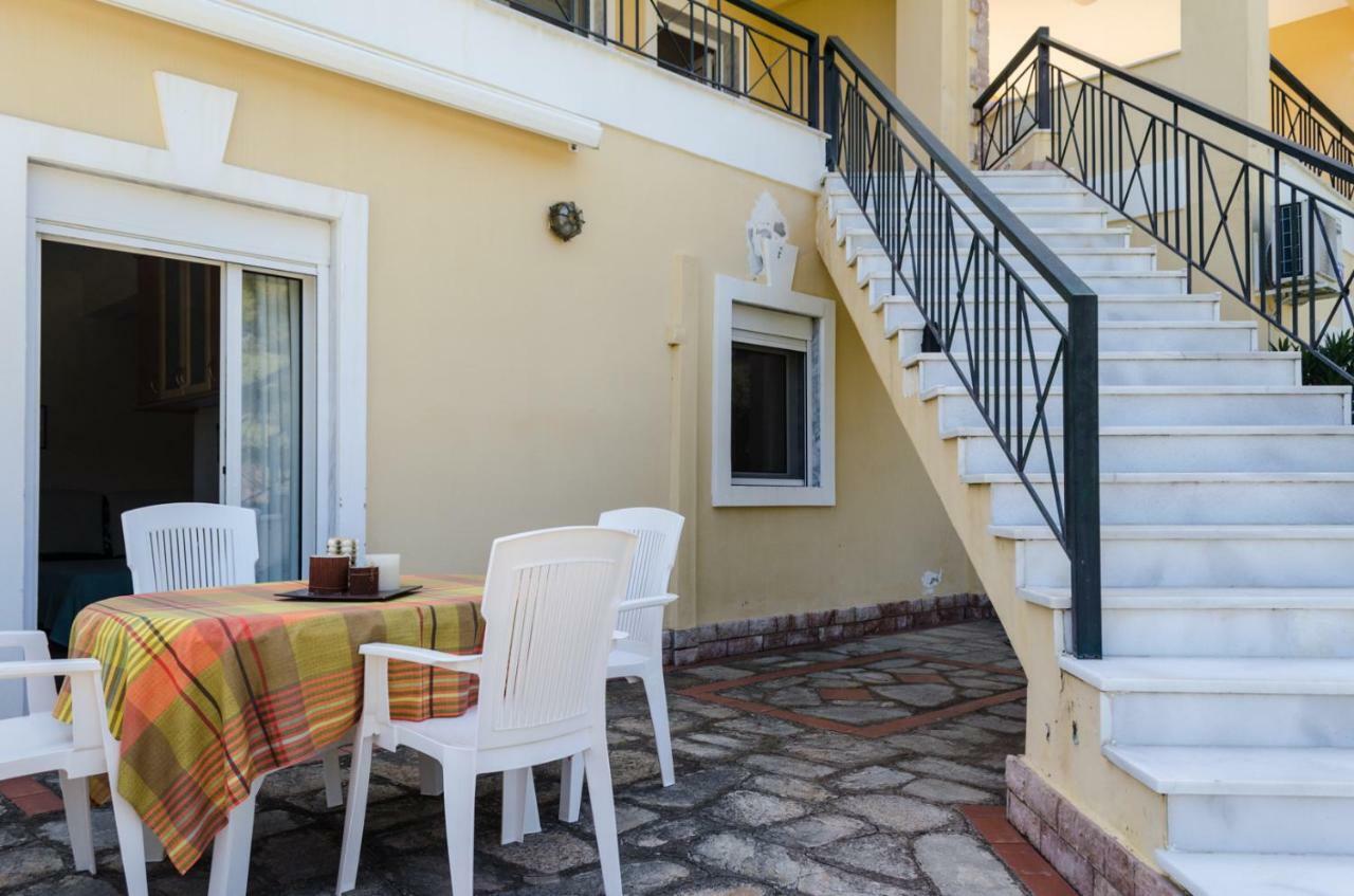 Kyrana Apartments Paliouri Dış mekan fotoğraf